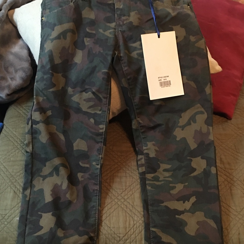 VIP jeans camo skinny high waisted NWT